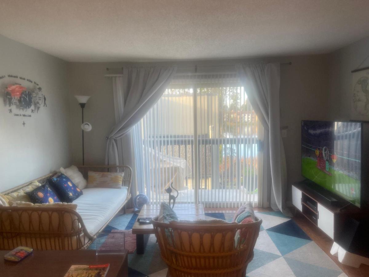 Shared Space With Private Room In Beautiful Lakefront Apartment Federal Way Exterior foto